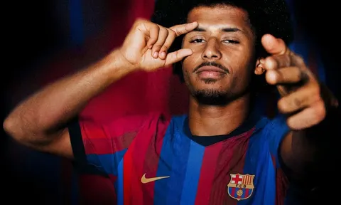 Barca chính thức chiêu mộ thành công Adeyemi