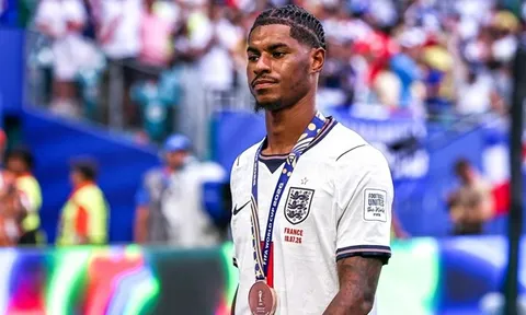 Man Utd từ chối bán Rashford cho Tottenham