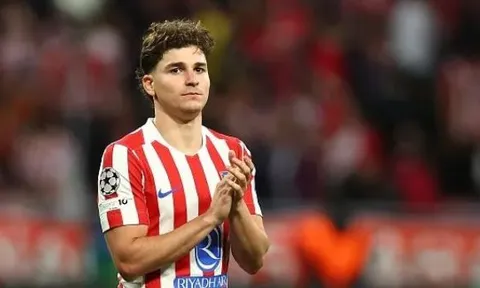 Arsenal sẵn sàng dùng Viktor Gyokeres để đổi lấy Julian Alvarez