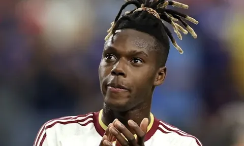 Được Arsenal săn đón, đại diện Nico Williams khuyên bình tĩnh