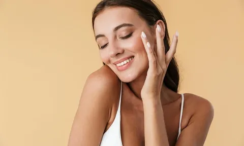 Hoạt chất đa năng giúp giảm mụn, làm sáng da và hỗ trợ chống lão hóa