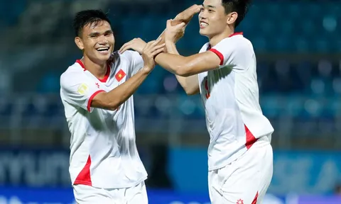 ĐT Việt Nam tạo cơn mưa kỷ lục sau màn hủy diệt 7-0