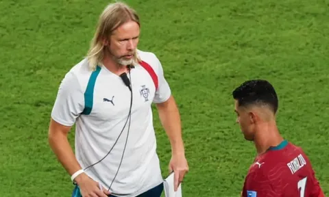 Chelsea sắp chiêu mộ chuyên gia bóng chết Austin McPhee