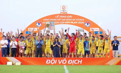 Chơi thiếu người, U21 SLNA vẫn vô địch quốc gia