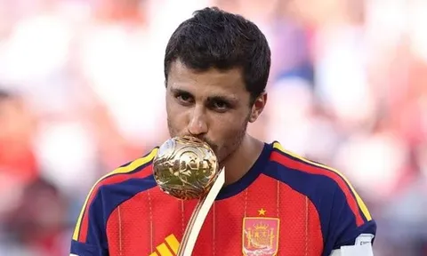 Maresca xếp lại bàn cờ tuyến giữa Man City nếu vắng Rodri