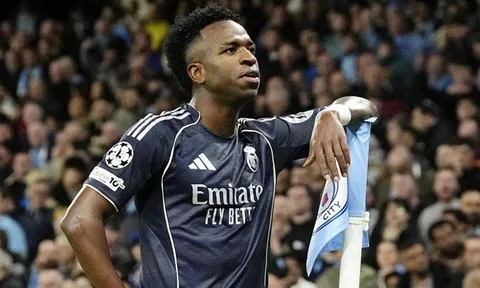 Mikel Arteta mạnh tay thay máu hành lang cánh trái của Arsenal