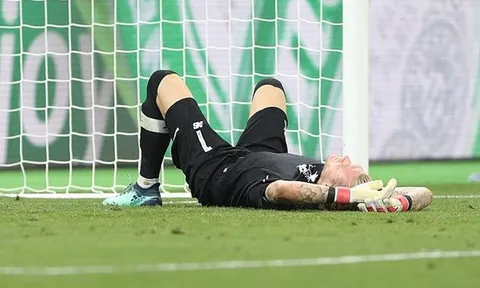 Loris Karius cay đắng nhắc lại thảm họa chung kết Champions League