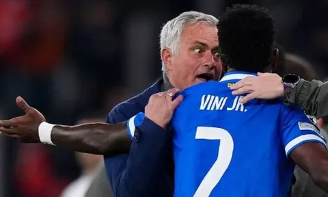 Mourinho chặn đường chiêu mộ Vini của Arsenal