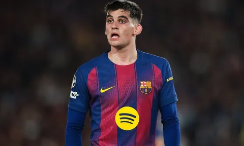 Milan đại chiến Chelsea giành Gerard Martin của Barca