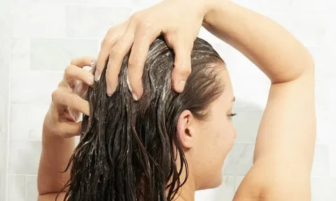 4 sai lầm khi chăm sóc tóc nhiều người vẫn mắc phải