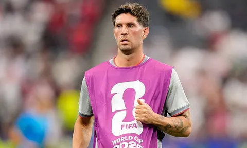Juventus muốn chiêu mộ John Stones theo dạng miễn phí