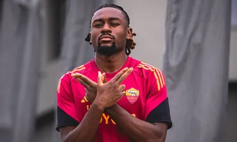 Bỏ lỡ Anderson, Man Utd tìm thấy món hời Manu Kone