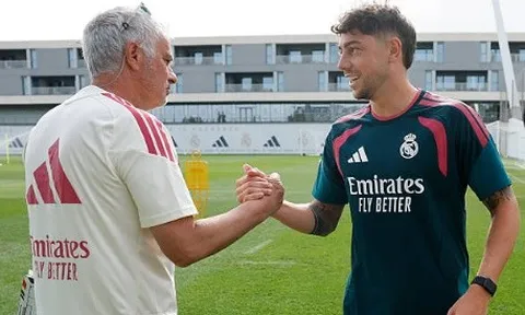 Mourinho rũ bỏ sự vị kỷ tại Real Madrid