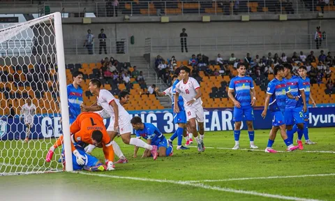 VAR hủy phạt đền, Philippines thảm bại trước Myanmar