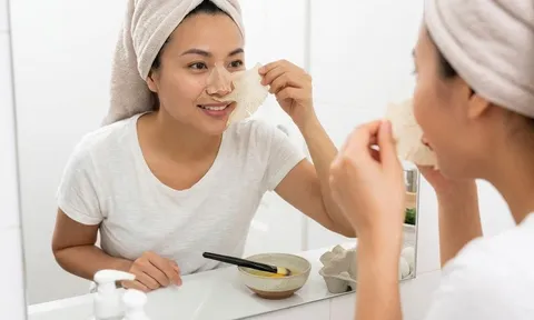 Cách trị mụn đầu đen bằng lòng trắng trứng gà cực đơn giản, chị em áp dụng ngay tại nhà