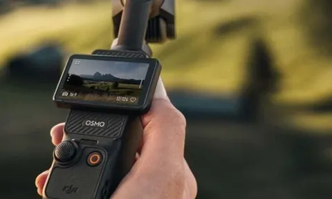 Travel blogger nên mua DJI Pocket 4 hay Osmo 360?