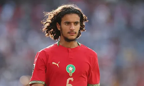 Vì sao Man City cần sự cơ động của Ayyoub Bouaddi?