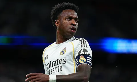 Arsenal từ bỏ thương vụ Vinicius Junior?