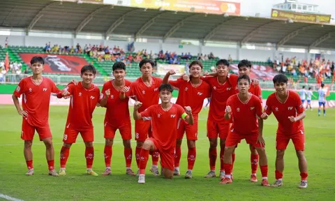 Đè bẹp U17 Huế, U17 PVF vô địch giải Quốc gia
