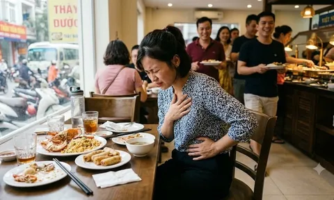 Người phụ nữ 30 tuổi qua đời sau bữa ăn buffet: Mỡ máu cao gấp 26 lần vì một sai lầm phổ biến