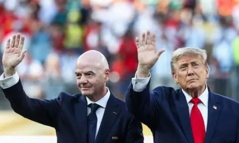 3 cách để bóng đá thế giới chặn đứng Gianni Infantino