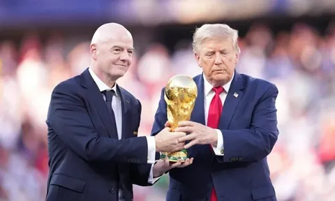 Anh và UEFA dọa tẩy chay World Cup vì FIFA bán cổ phần