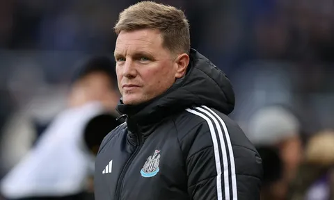 Huyền thoại Alan Shearer ngỡ ngàng khi Eddie Howe rời Newcastle