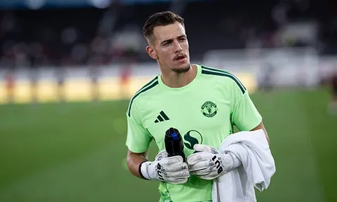 Man Utd và nguy cơ mắc hai sai lầm liên tiếp trên TTCN