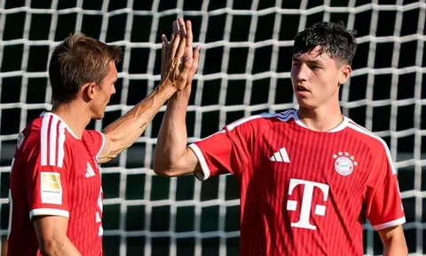 Bayern Munich thắng hủy diệt Rottach-Egern 15-0