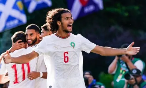 Vụ Ayyoub Bouaddi và cuộc chiến 'trói tay' của Carrick