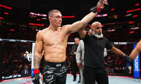 Navajo Stirling lên tiếng về việc Israel Adesanya rời City Kickboxing: "Tôi thực sự mừng cho anh ấy"
