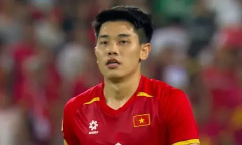 Đình Bắc thừa nhận chơi tệ đúng như HLV Kim chê