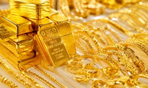 Bảng giá vàng 9999 24K 18K SJC DOJI PNJ hôm nay 1/8/2026
