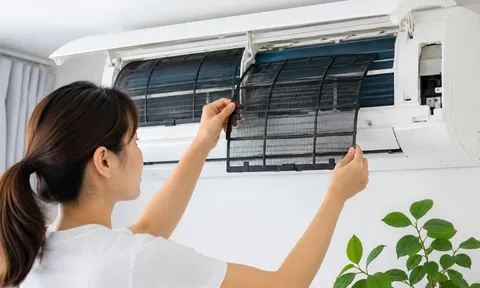 Vì sao điều hòa tỏa ra mùi hôi? Mẹo hay giúp bạn xử lý tại nhà trước khi phải gọi thợ
