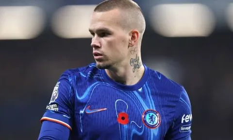 CĐV Chelsea xin đội nhà đừng bán Mudryk