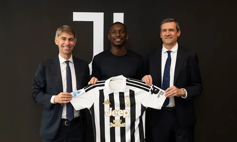 Randal Kolo Muani chính thức trở lại Juventus