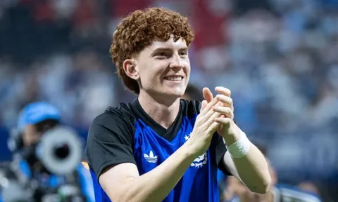 CHÍNH THỨC! Chelsea công bố tân binh Valentin Barco