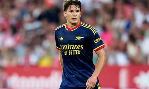 Tân binh Tzolis mang tinh thần chiến binh Sparta đến Arsenal