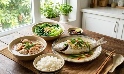 7 món ăn dưỡng sinh giúp người cao tuổi khỏe mạnh trong mùa mưa, vừa ấm bụng vừa dễ tiêu
