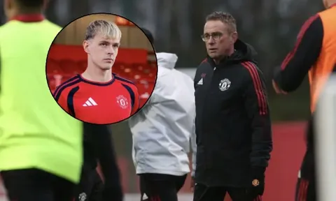 Thanh lọc đội hình, MU bán đứt di sản duy nhất của Rangnick