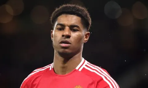 Fenerbahce sẵn sàng "phá két" chiêu mộ Marcus Rashford