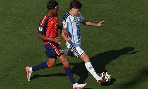 Barca sẽ xoay xở ra sao nếu không chiêu mộ được Alvarez?