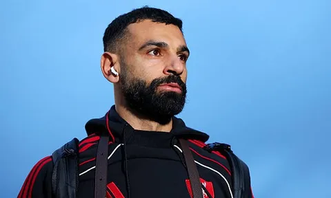 Không thay thế Salah, Liverpool đang toan tính điều gì?