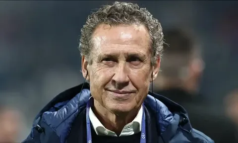 Valdano thú nhận không hiểu vì sao Real chọn Mourinho