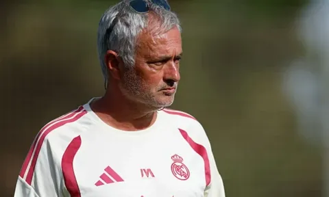 6 cái tên có thể bị Real Madrid đẩy đi để dọn chỗ cho tân binh