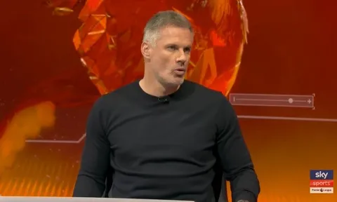 Jamie Carragher tin Zubimendi chuẩn bị mất vị trí ở Arsenal