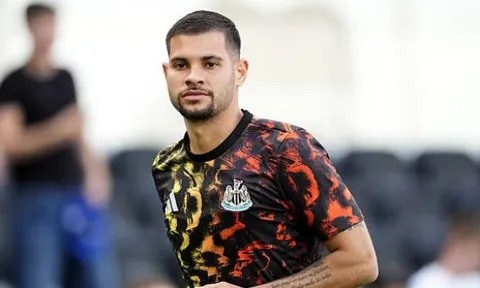 Cú bắt tay cùng thắng của Arsenal và Newcastle vụ Guimaraes