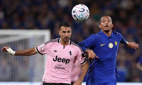 Chelsea trả giá vì canh bạc thay người trước Juventus