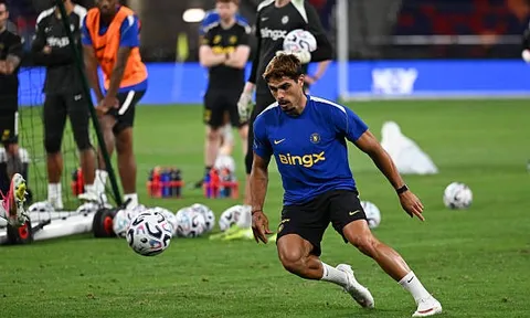 Romano xác nhận Man City có kế hoạch mua Pedro Neto