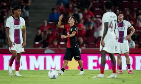 Mallorca gây sốc khi hạ gục PSG 3-0